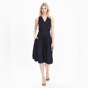 Banana Republic Navy V-Neck Midi Dress